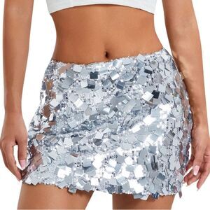 NWOT Silver Sequin Mini Tube Skirt Size Medium White Base Disco Ball Skirt